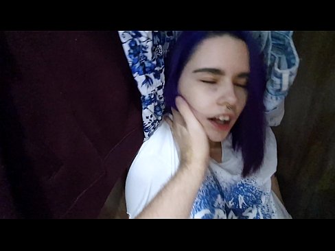 ❤️ Trovis mian fratinon en la ŝranko kaj helpis ŝin kumi ❌ Bonega porno ĉe porno eo.verhentai.ru ❌❤